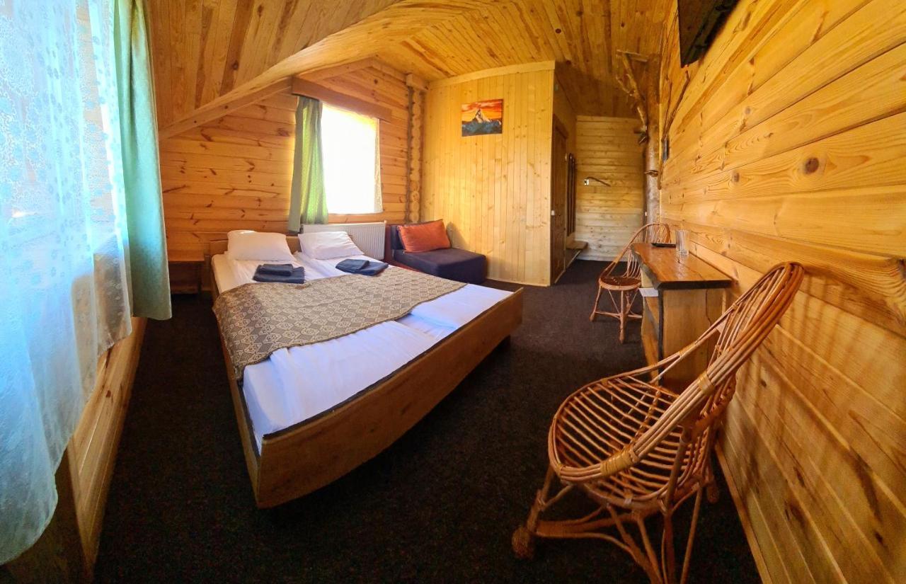 Alpin Eco Chalet & Wellness Драгобрат Екстериор снимка
