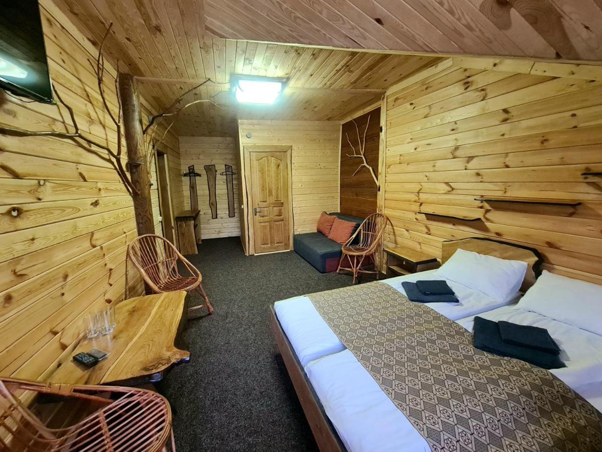 Alpin Eco Chalet & Wellness Драгобрат Екстериор снимка