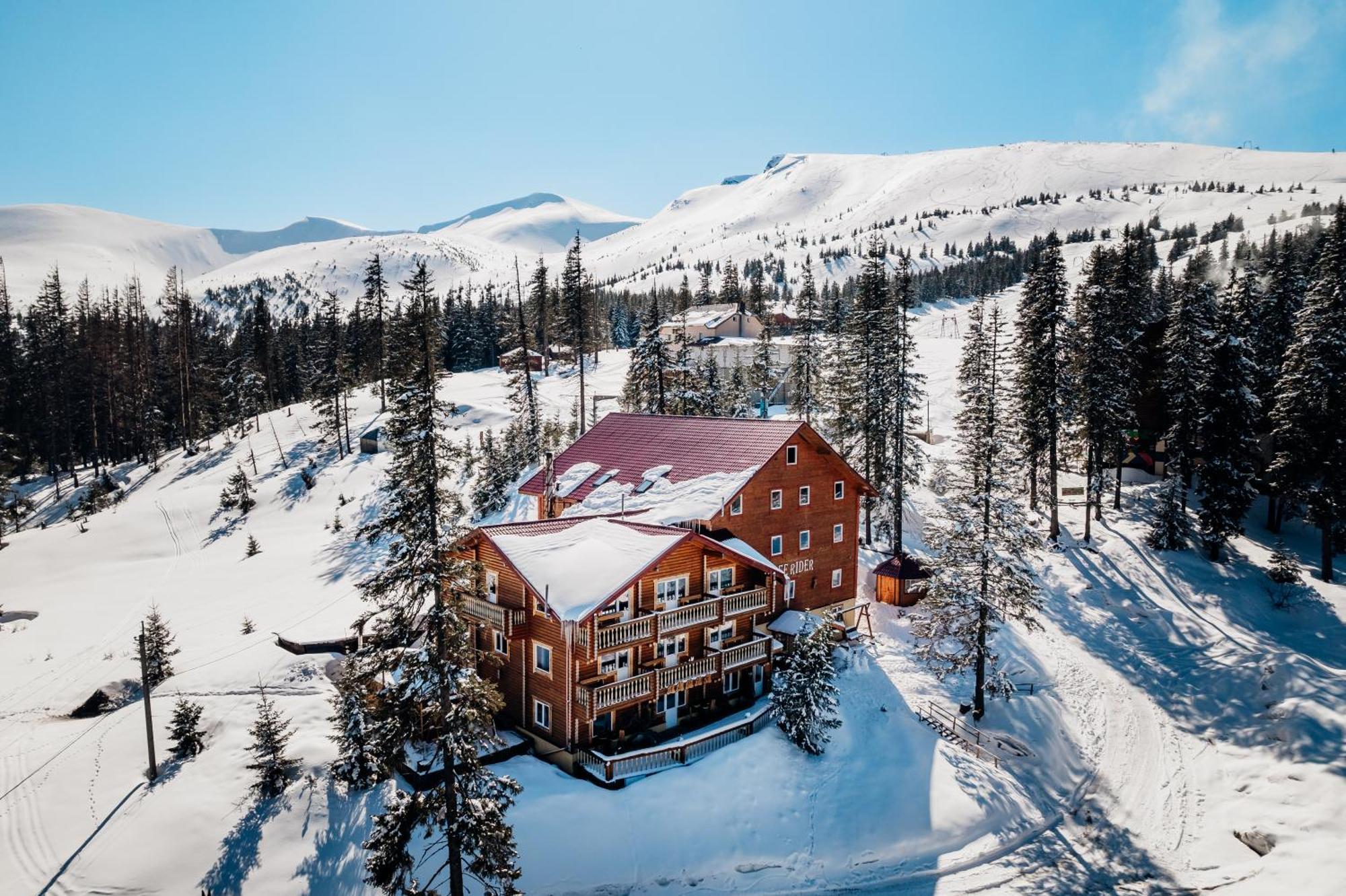 Alpin Eco Chalet & Wellness Драгобрат Екстериор снимка